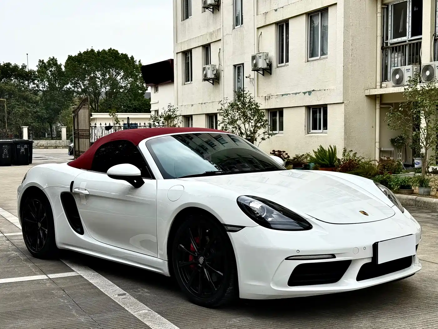 Porsche 718 2018 Boxster 2.0T фото 3