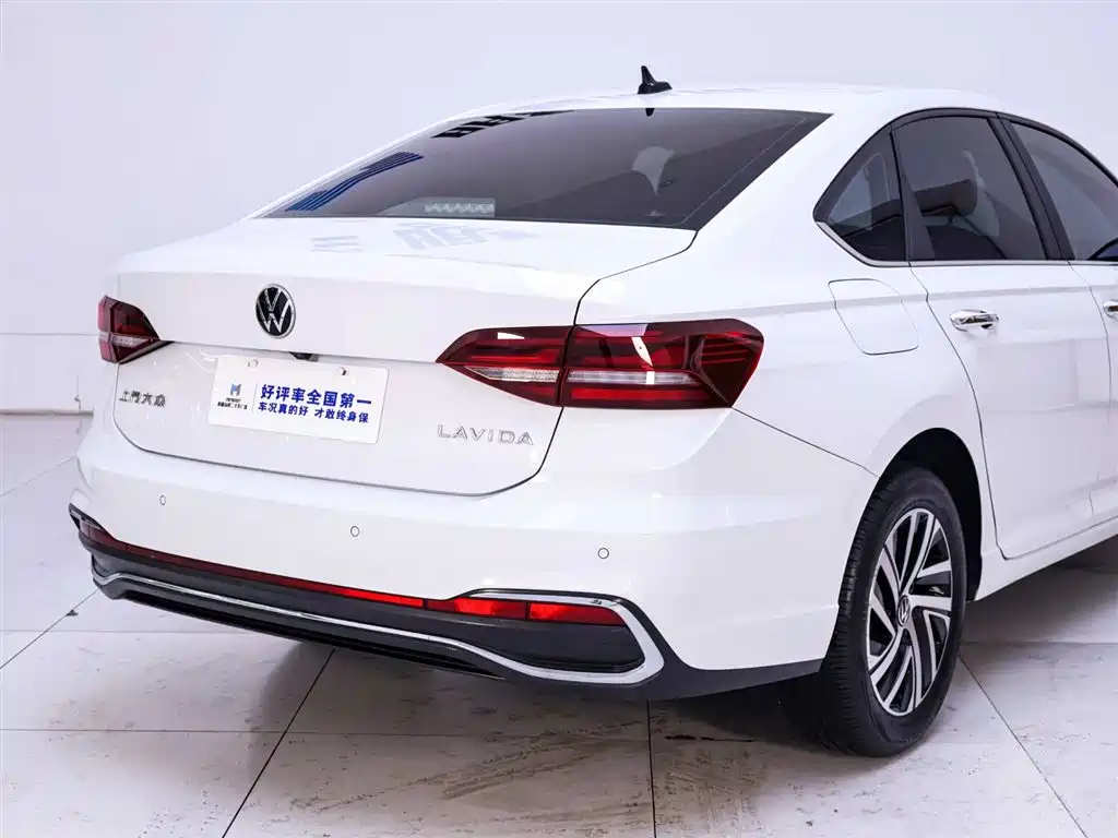 Volkswagen Lavida 2024 Model 1.5L Automatic 5 Million Edition фото 8