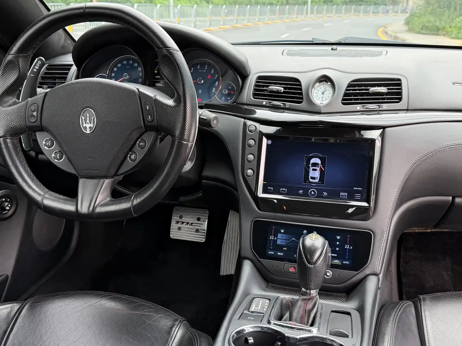 Photo 10 - Maserati GranTurismo