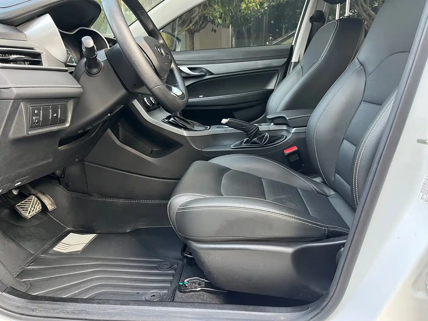 GEELY AUTOMOBILE EMGRAND