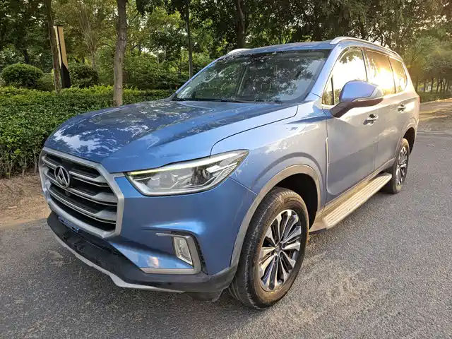  SAIC Maxus SAIC Maxus D90 2019 2.0T Automatic 4WD Sirius China V