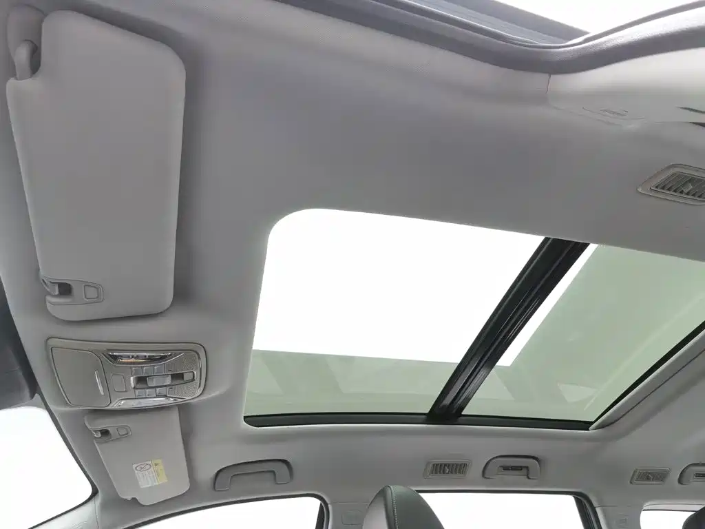 GAC Trumpchi M6, миниатюра 14