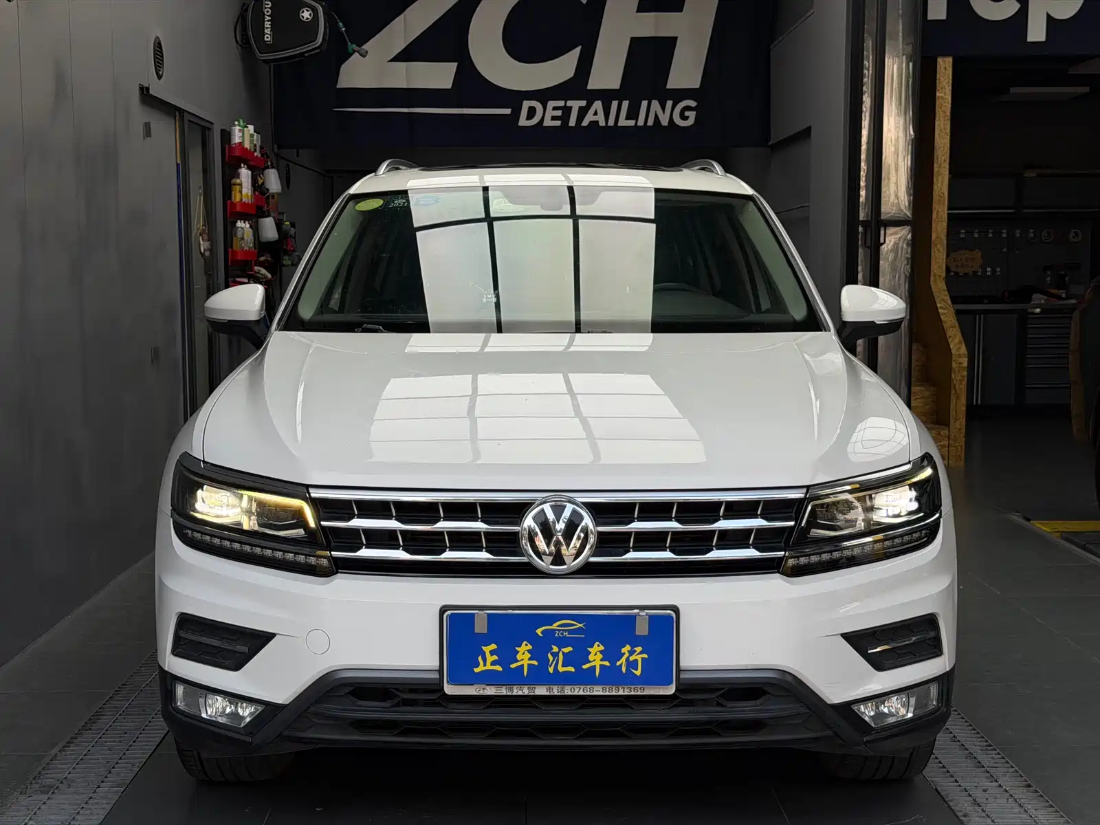 Фото 2 - Volkswagen Tiguan L