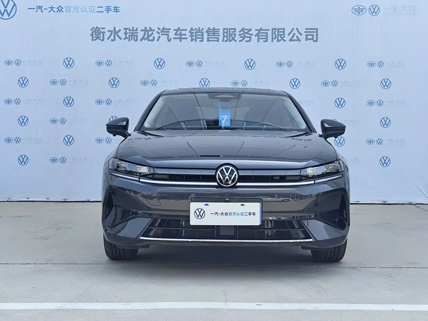 Volkswagen Sagitar 2025 300TSI DSG High-end Model фото 4