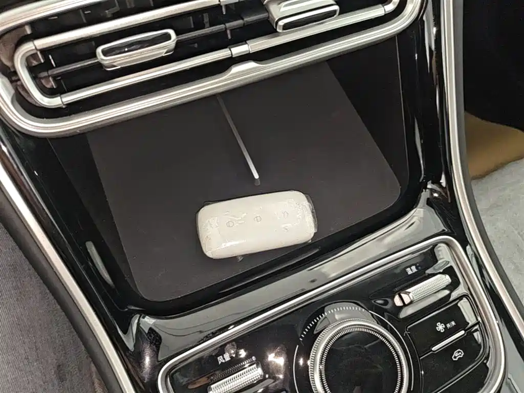 Geely Galaxy Galaxy Stellar 6 2025 60km Voyager Edition фото 9