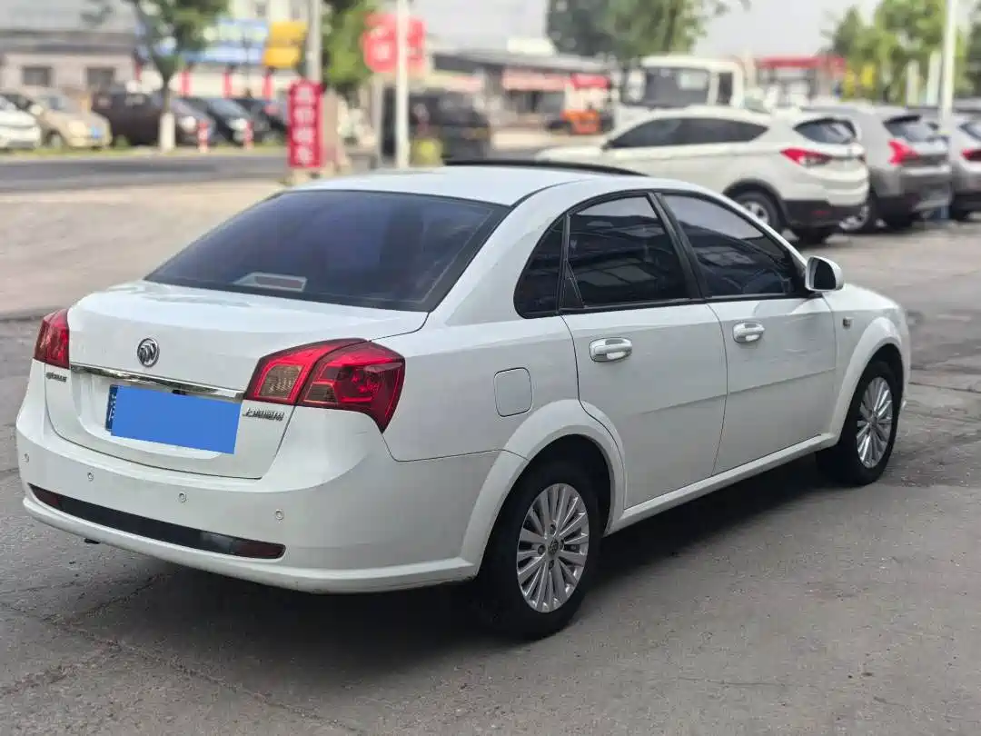 Фото 6 - Buick Excelle