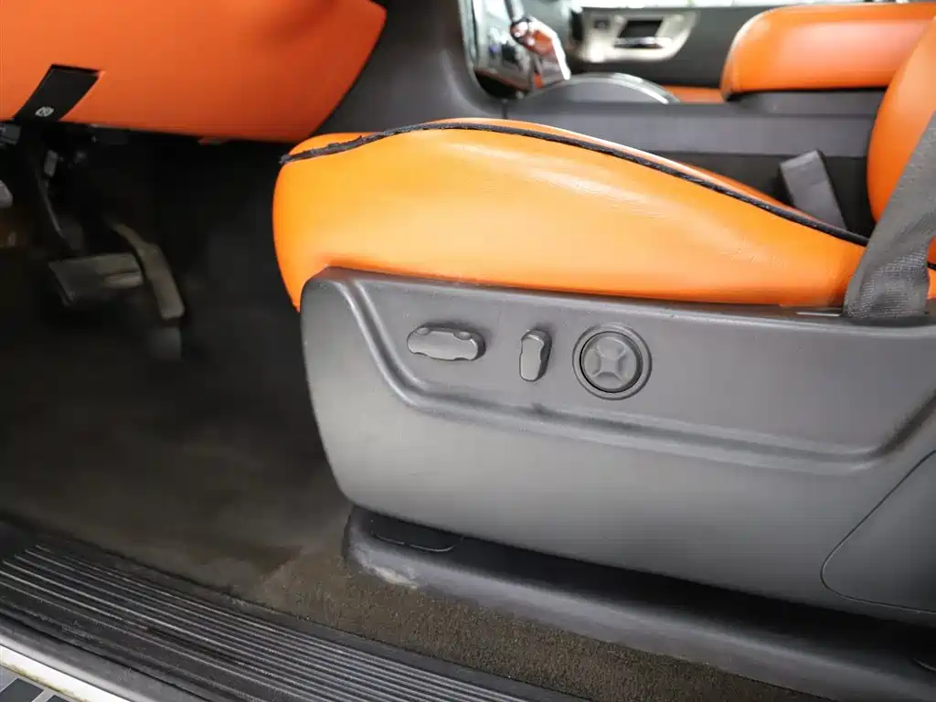 Hummer H2 2008 Model 6.2 AT фото 20