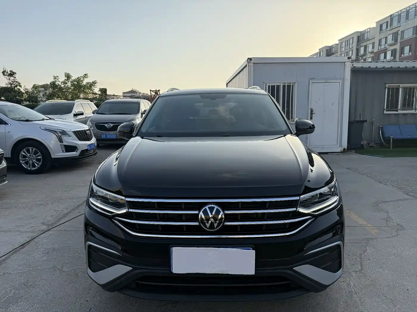 Volkswagen Tiguan L 2022 330TSI Automatic 2WD Smart Edition фото 2