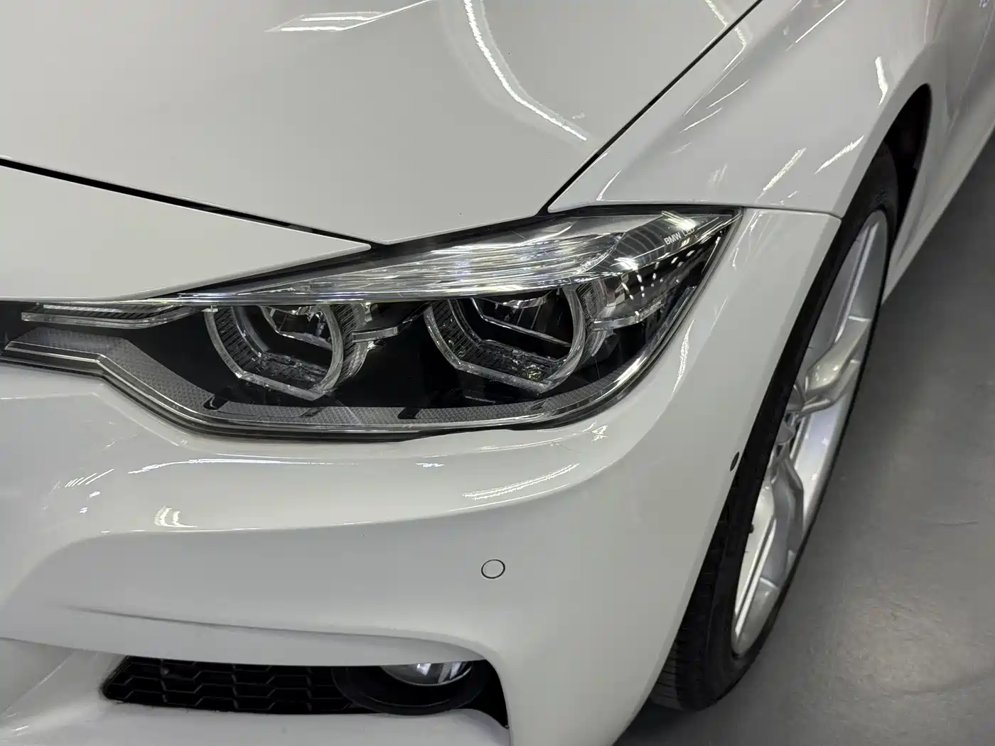 BMW 3 Series 2018 320i M Sport Package фото 5