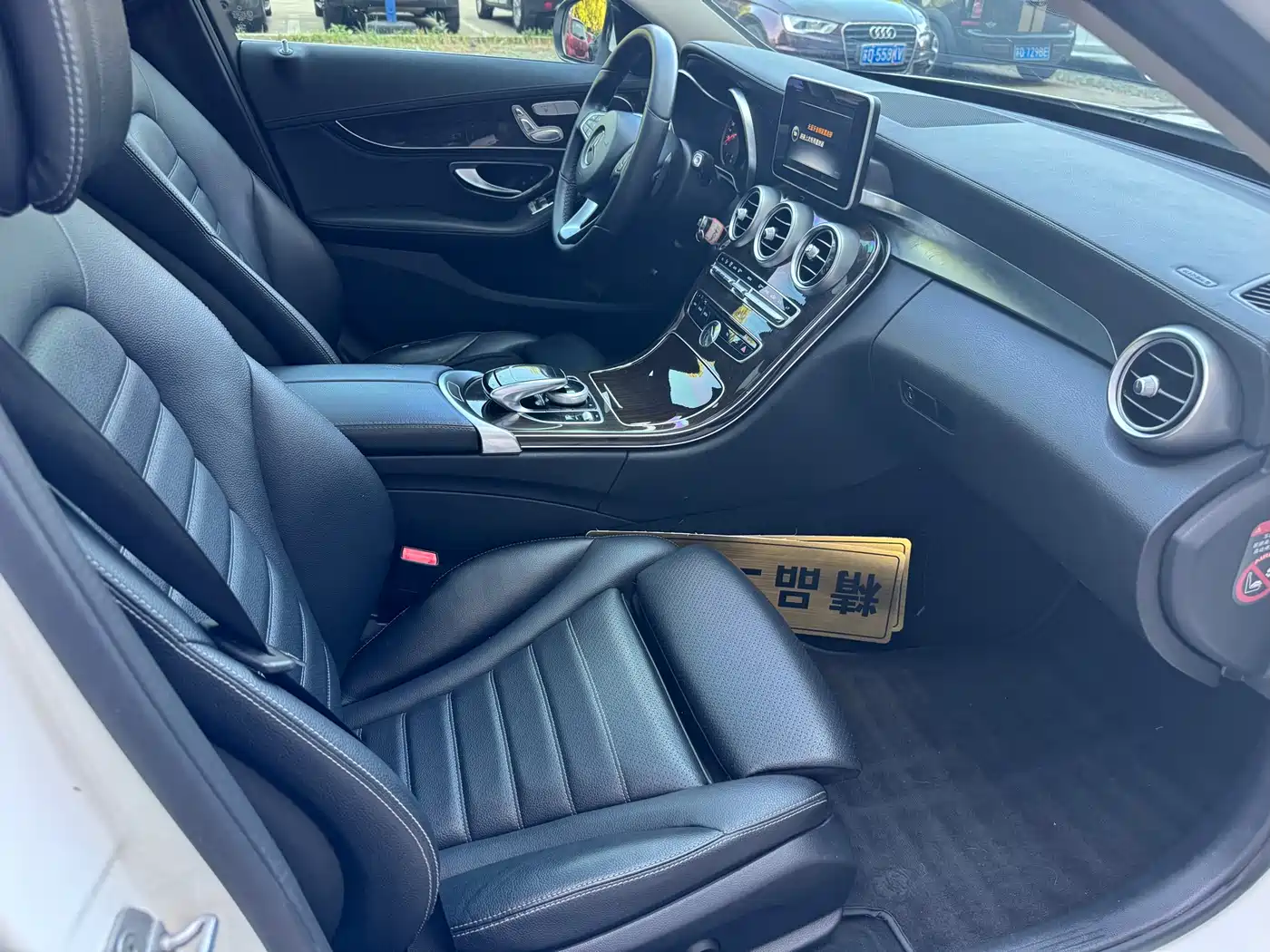 Mercedes-Benz C-Class 2015 Facelift C 200 L фото 15
