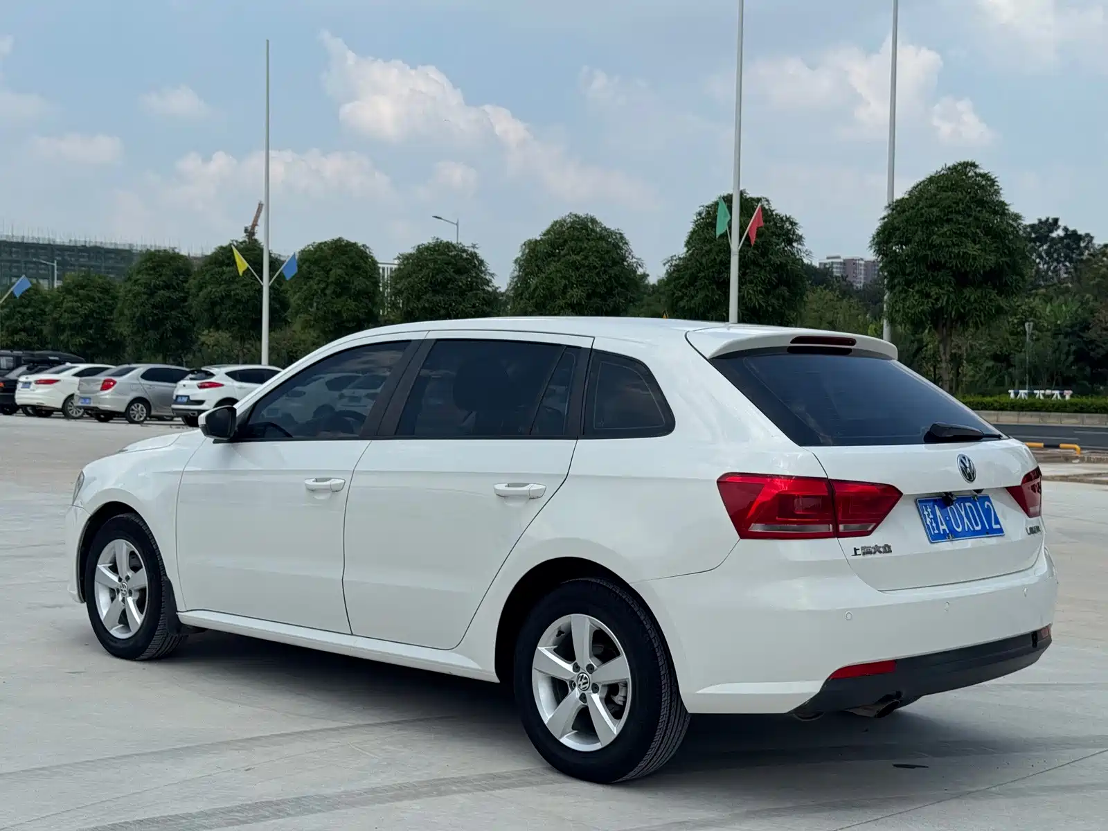 Фото 7 - Volkswagen Lavida Tour