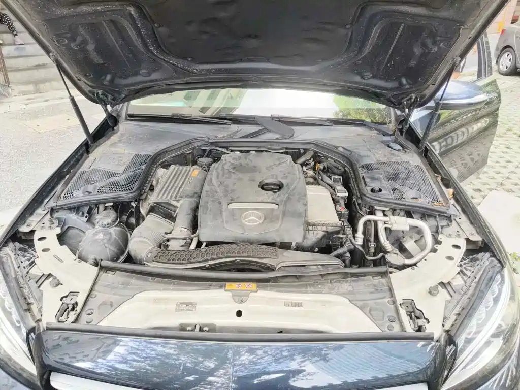 Фото 3 - Mercedes-Benz C-Class