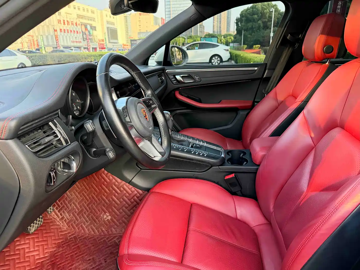 Porsche Macan 2021 Macan 2.0T фото 4