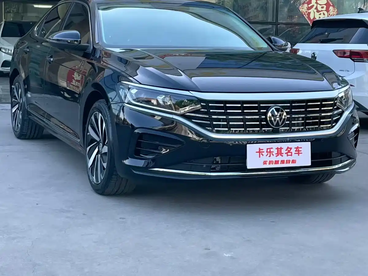 Volkswagen Passat 2025 Outstanding 380TSI Dragon Soaring Edition фото 2
