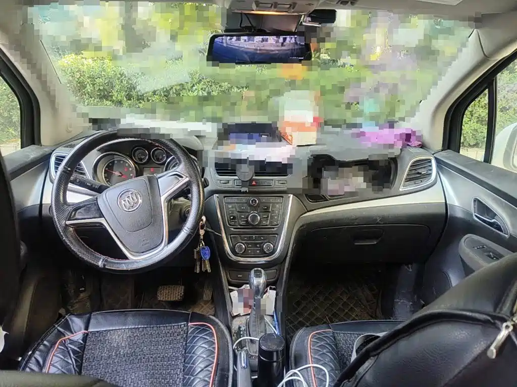 Фото 12 - Buick Encore