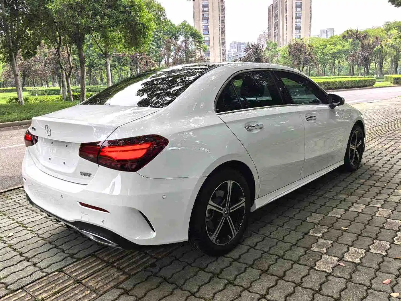 Photo 11 - Mercedes-Benz A-Class
