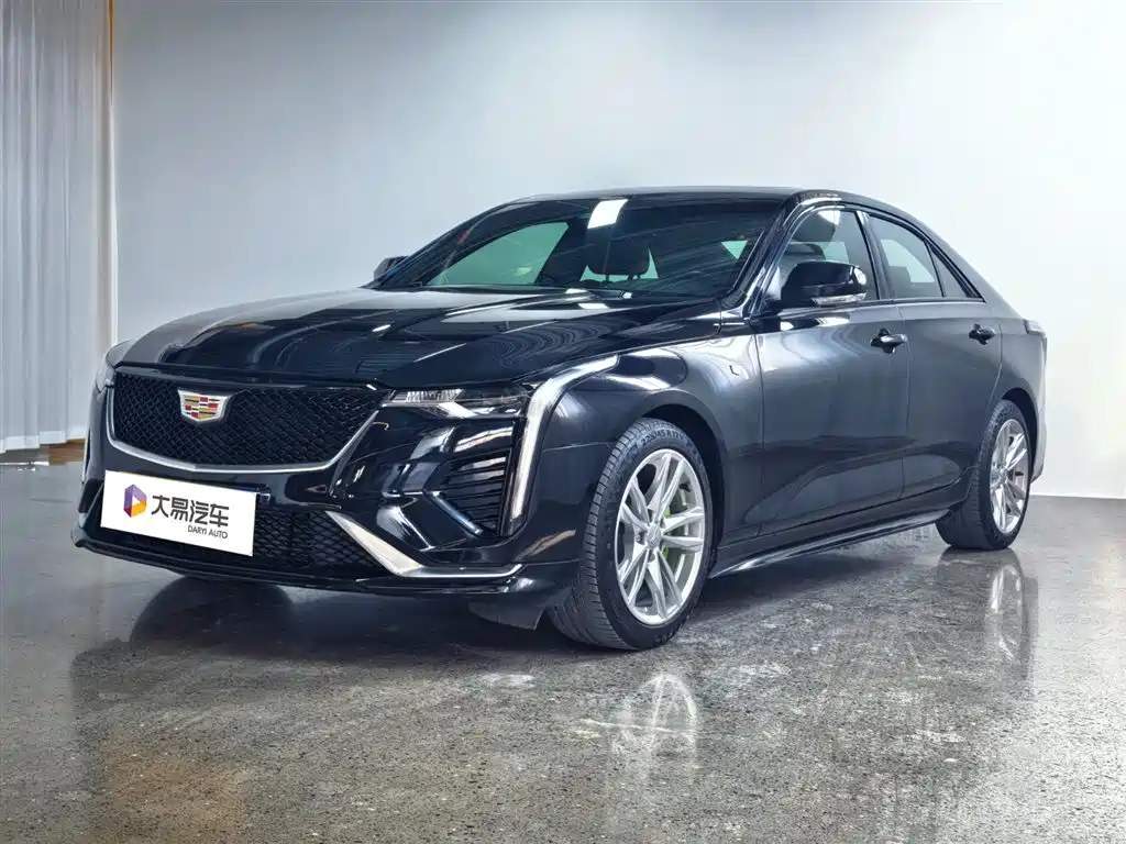 CADILLAC CT4
