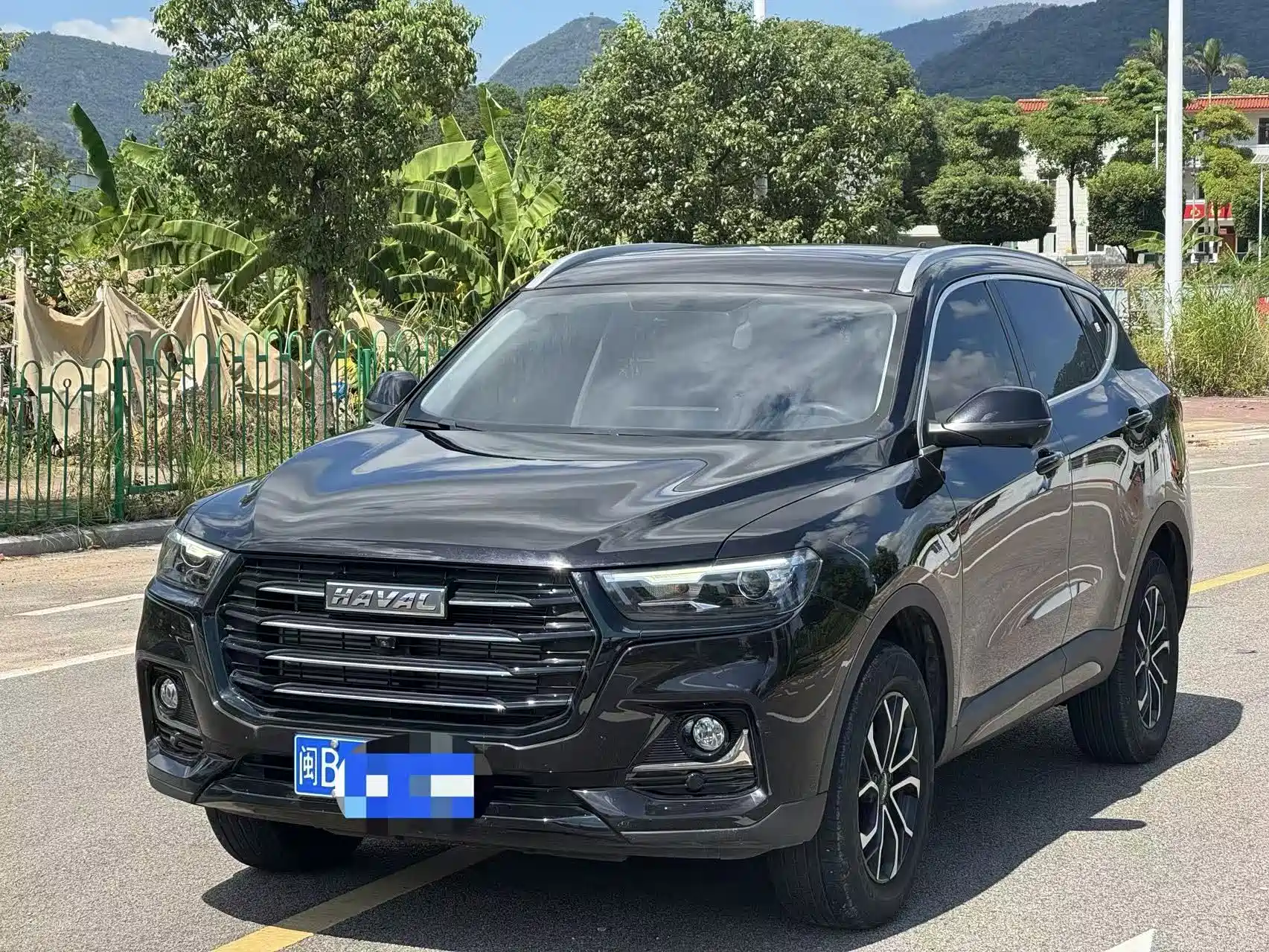 Photo 1 - Haval H6