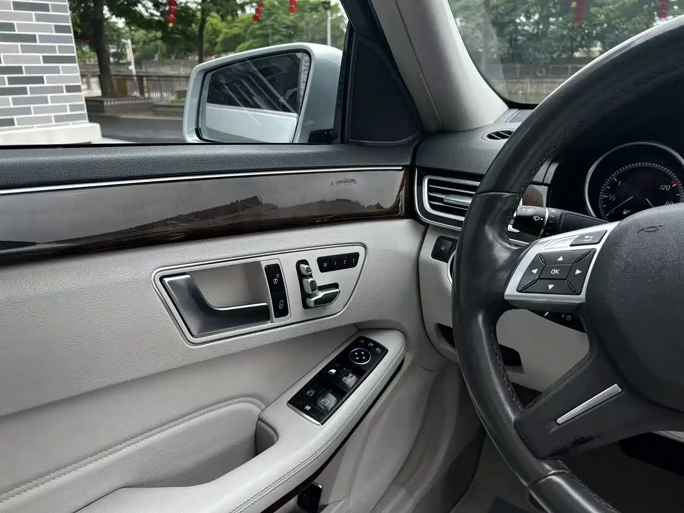 Mercedes-Benz E-Class 2014 E 260 L Luxury Class фото 13