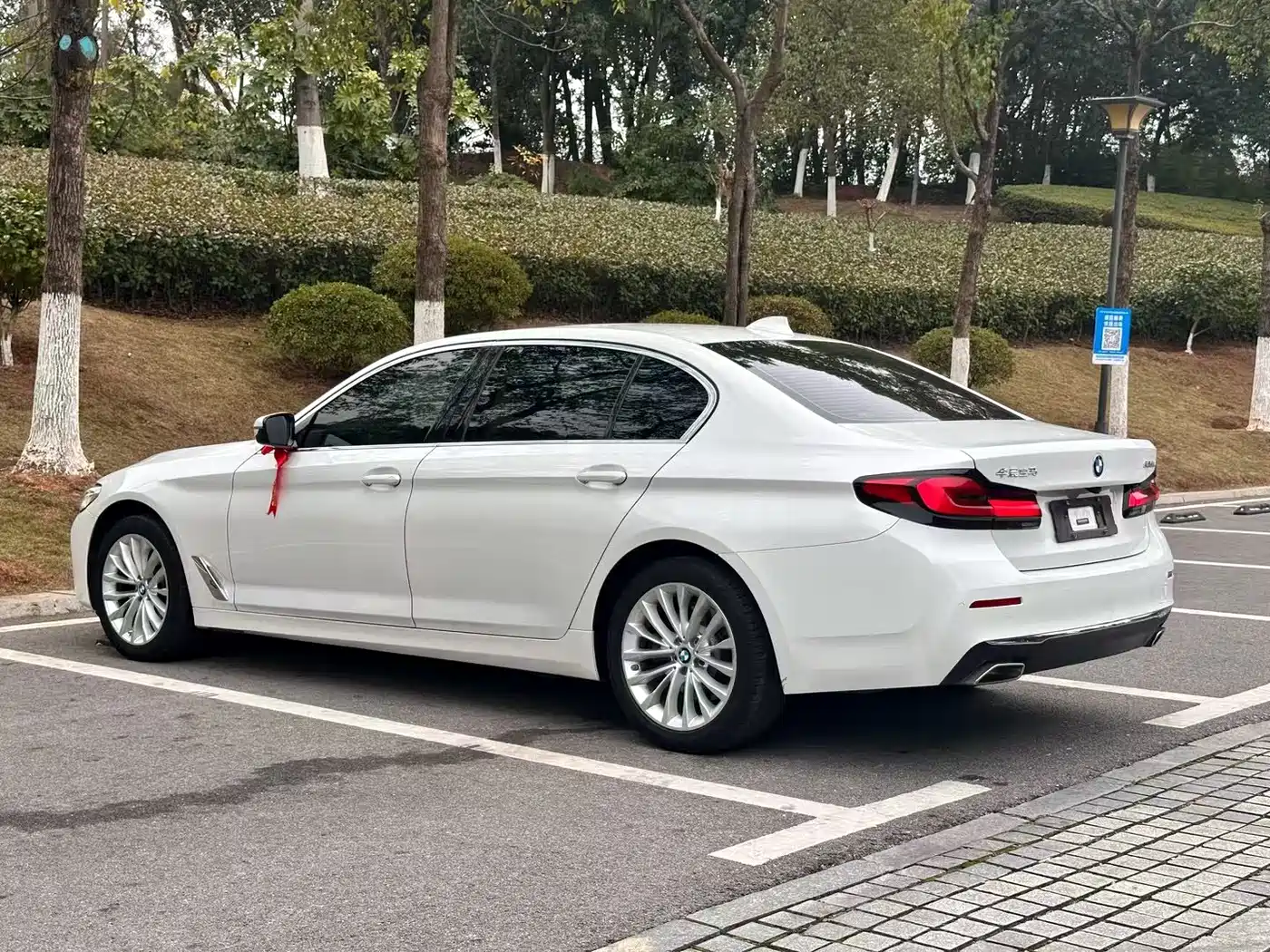 BMW 5 Series 2022 525Li Luxury Package фото 7
