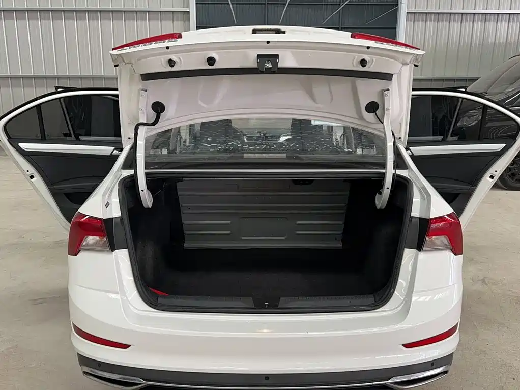 Škoda Rapid 2021 2020 1.5L Automatic Comfort Edition
