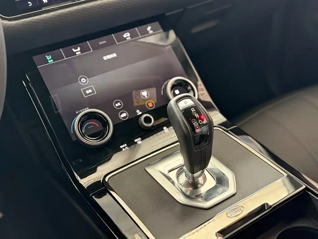 Land Rover Range Rover Evoque 2020 249PS R-DYNAMIC S Sport Edition фото 17
