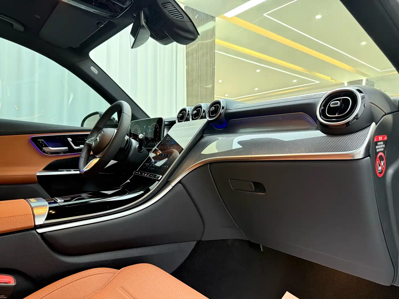 Mercedes-Benz GLC 2025 Facelift GLC 260 L 4MATIC Dynamic фото 7