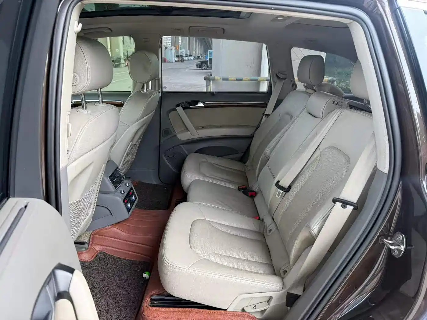 Audi Q7 2012 3.0 TFSI Progressive (200kW) фото 7