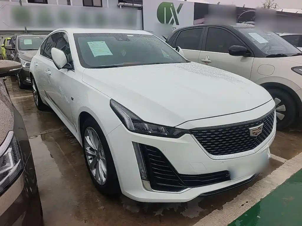 صورة 4 - Cadillac CT5