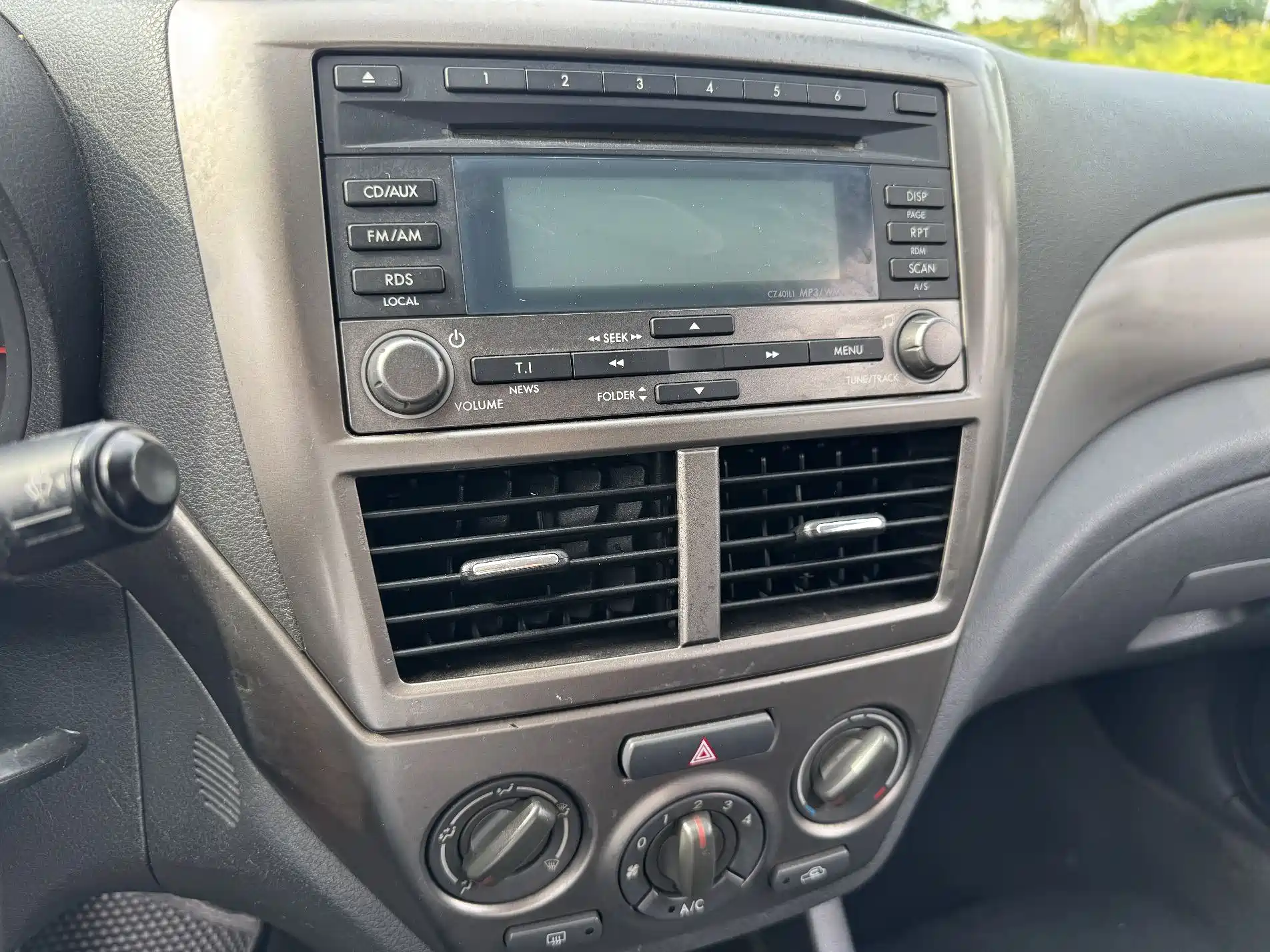 Photo 21 - Subaru Impreza