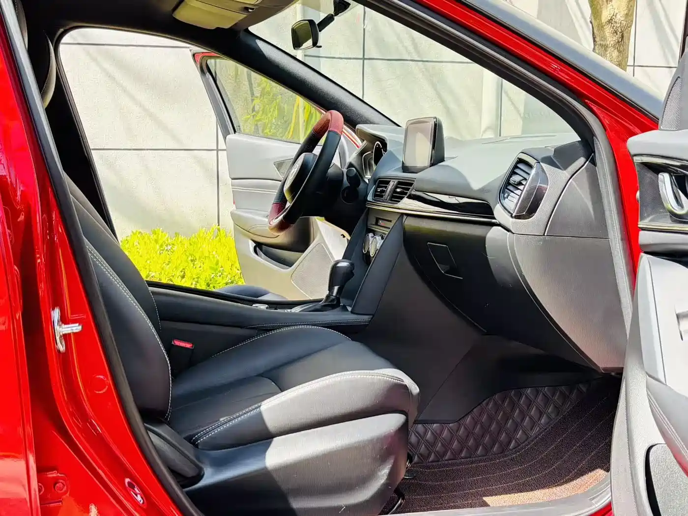Фото 13 - Mazda CX-4