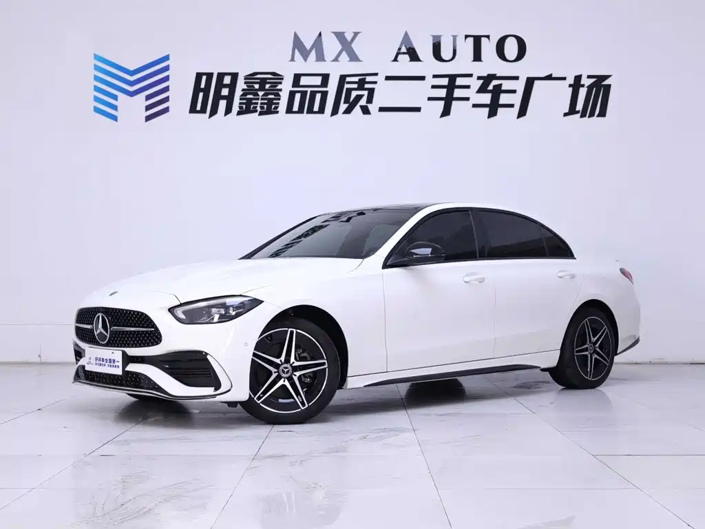 Фото 2 - Mercedes-Benz C-Class