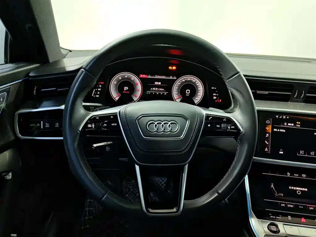 Audi A6L 2025 40 TFSI Luxury Sport фото 11