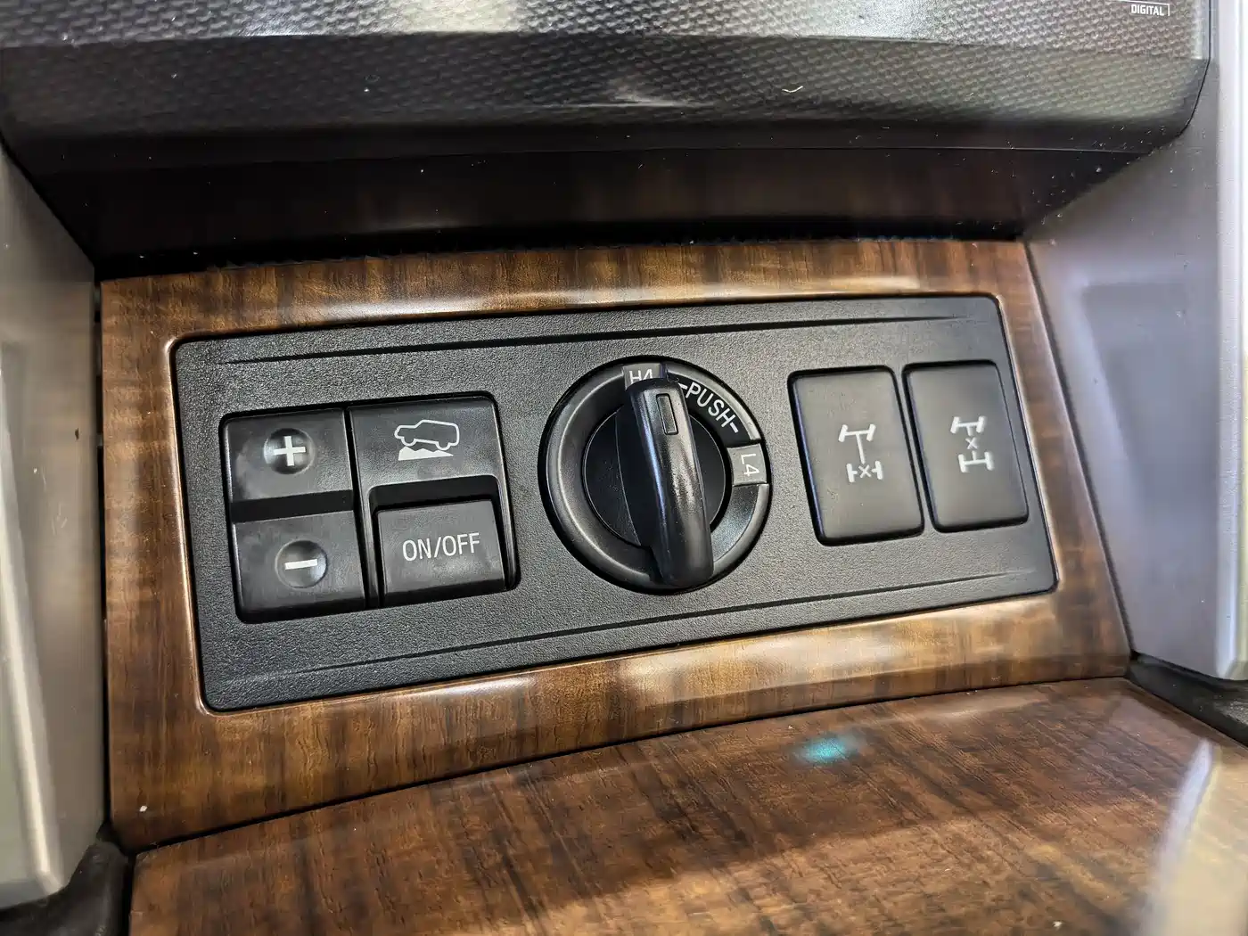 Toyota Prado 2010 4.0L Automatic VX NAVI фото 23
