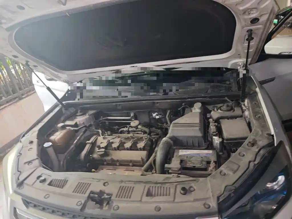 Photo 21 - Changan CS75