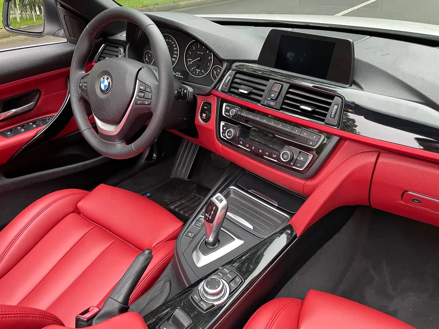 BMW 4 Series 2014 420i Convertible Luxury Design Package фото 9