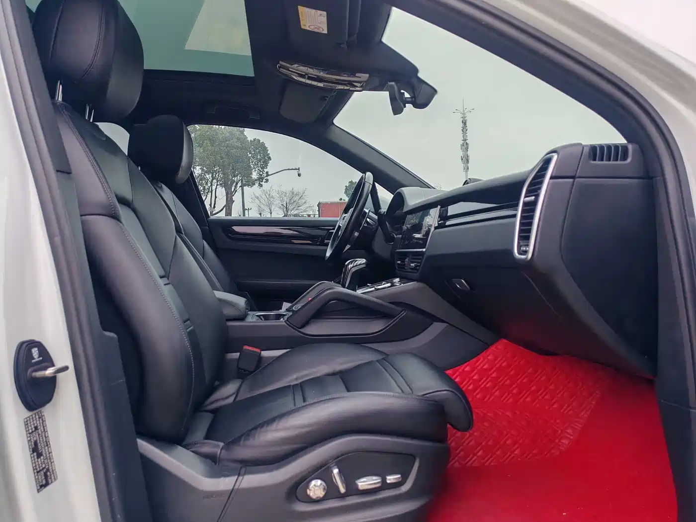 Porsche Cayenne 2018 Cayenne 3.0T фото 12