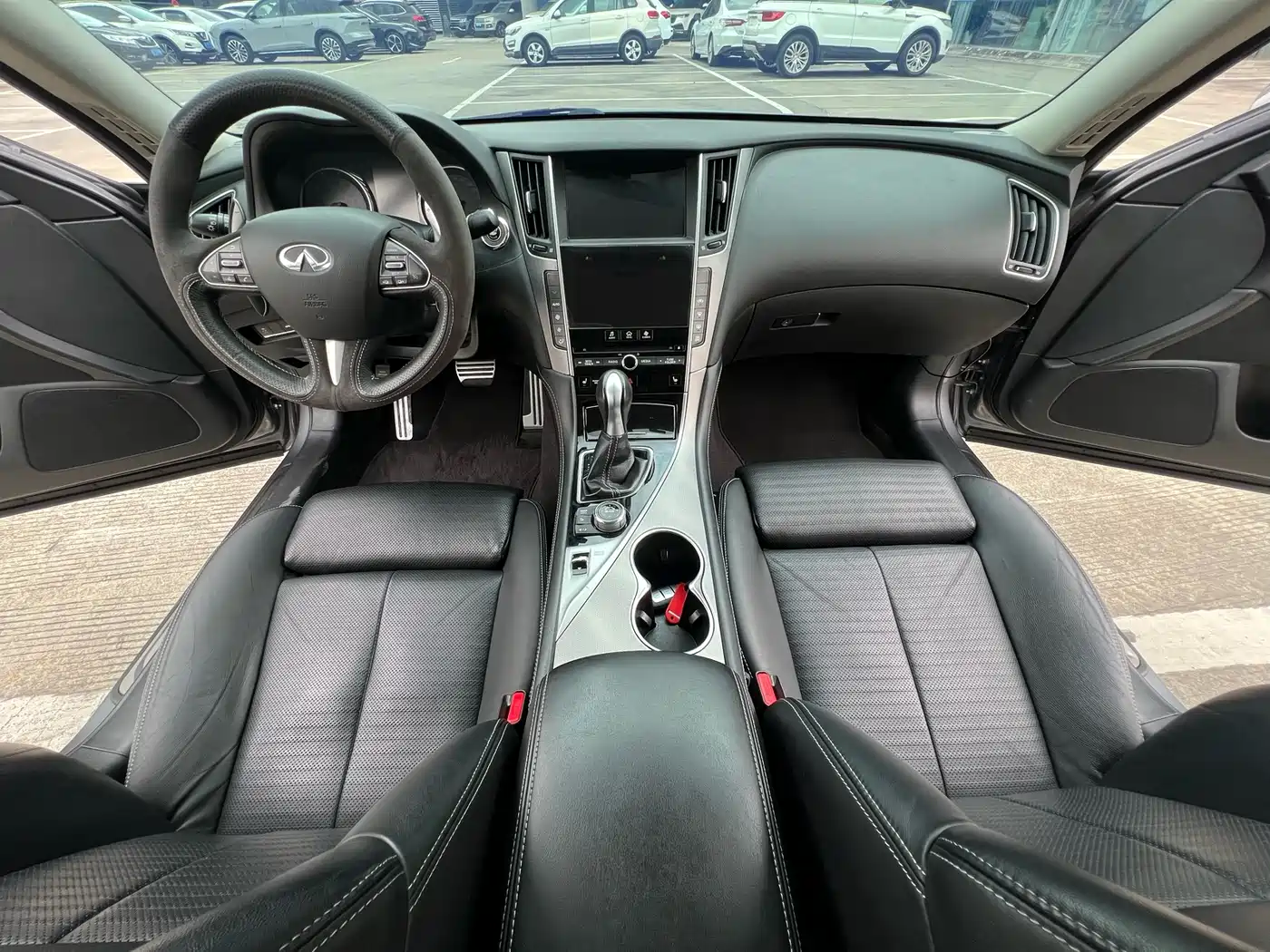 Infiniti Q50 2015 2014 3.7L Luxury Sport