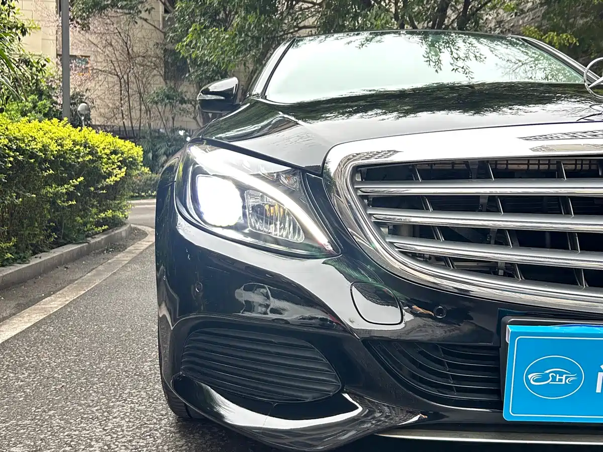Mercedes-Benz C-Class 2015 C 200 L фото 17
