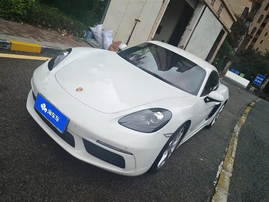 Porsche 718 2022 Cayman 2.0T