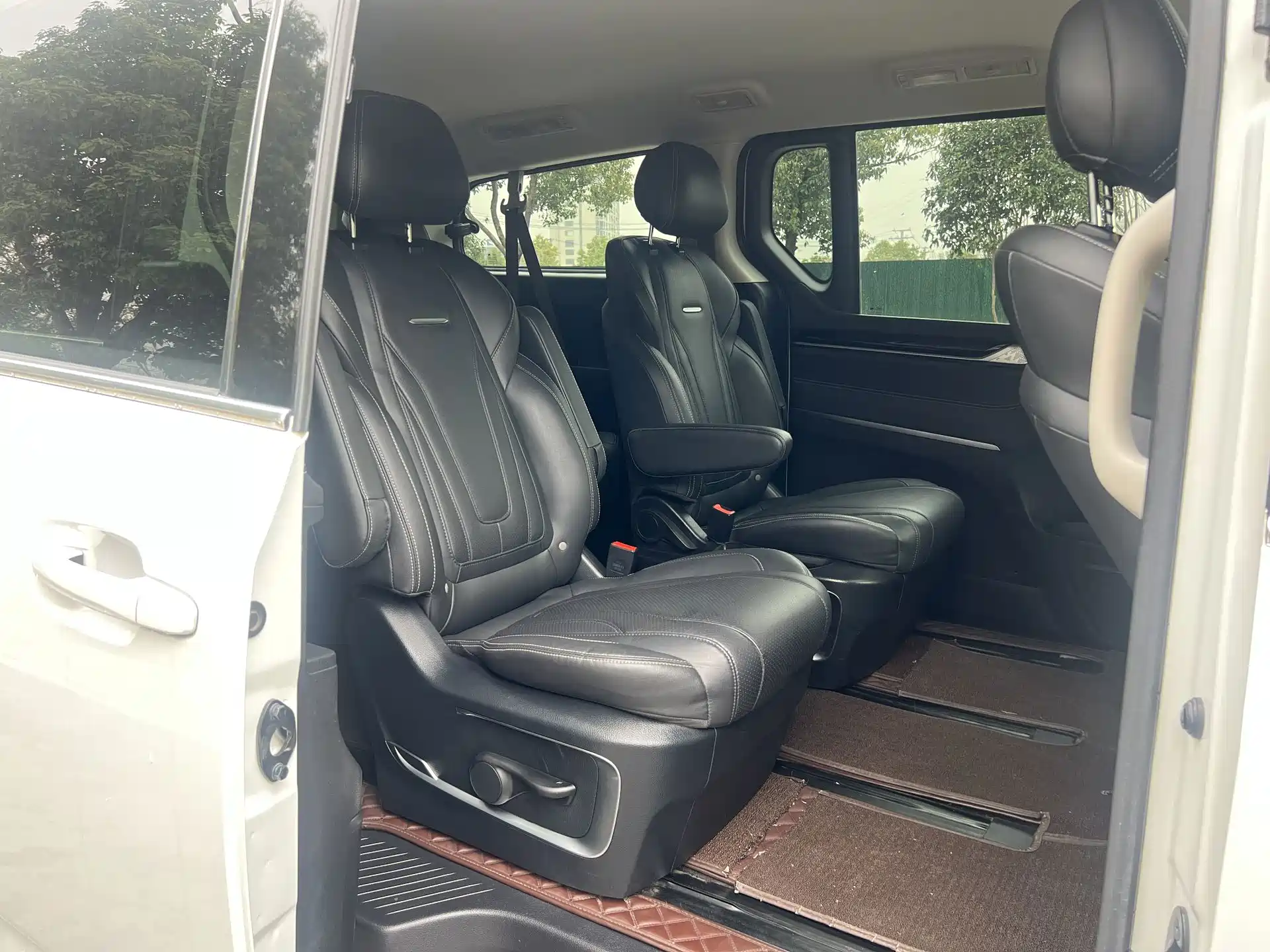 Фото 9 - Maxus G20