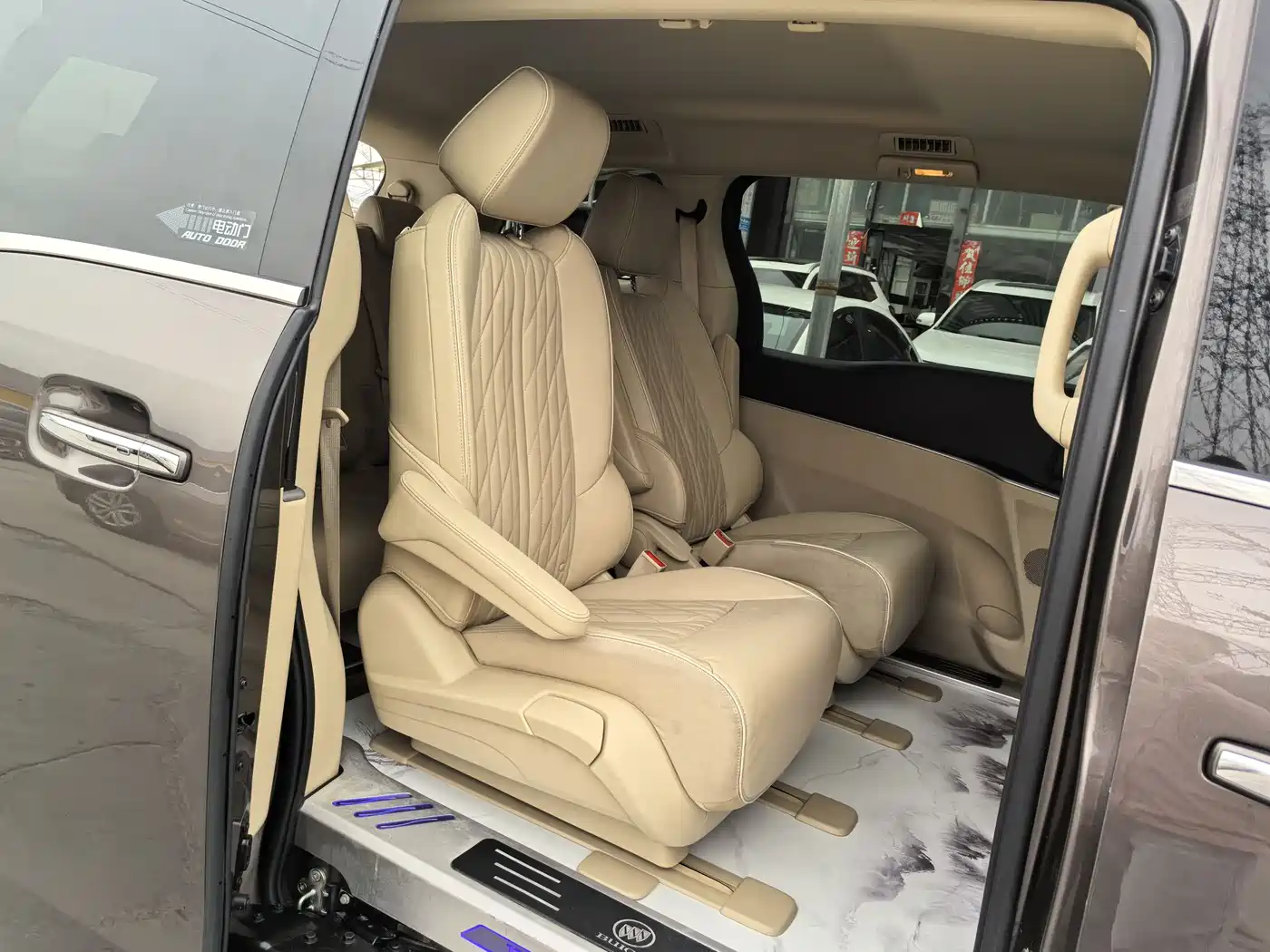 BUICK GL8