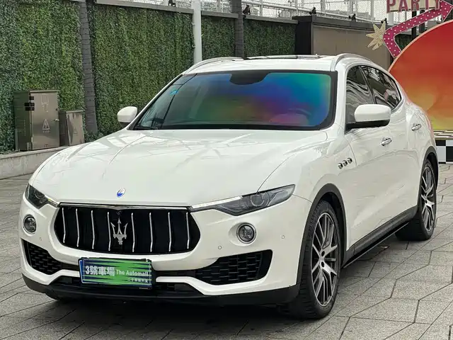 MASERATI LEVANTE