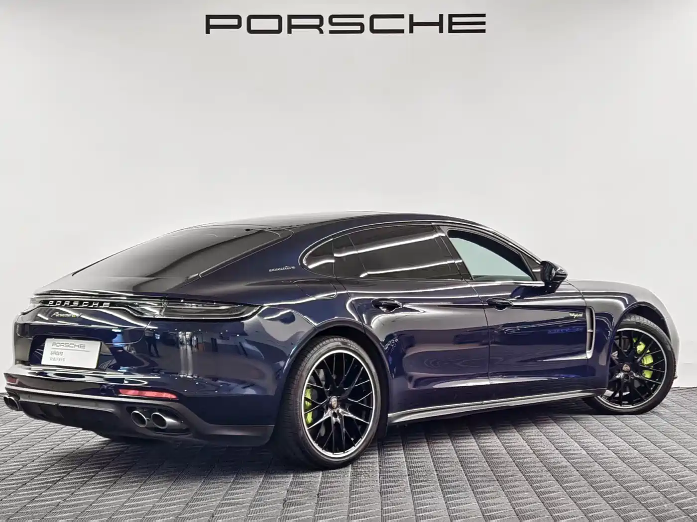 Porsche Panamera New Energy 2023 2022 Panamera 4 E-Hybrid Executive Long Wheelbase Platinum Edition 2.9T