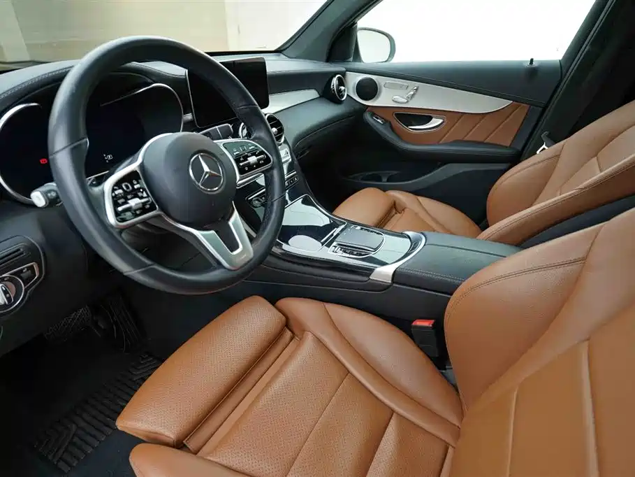 MERCEDES-BENZ GLC COUPE