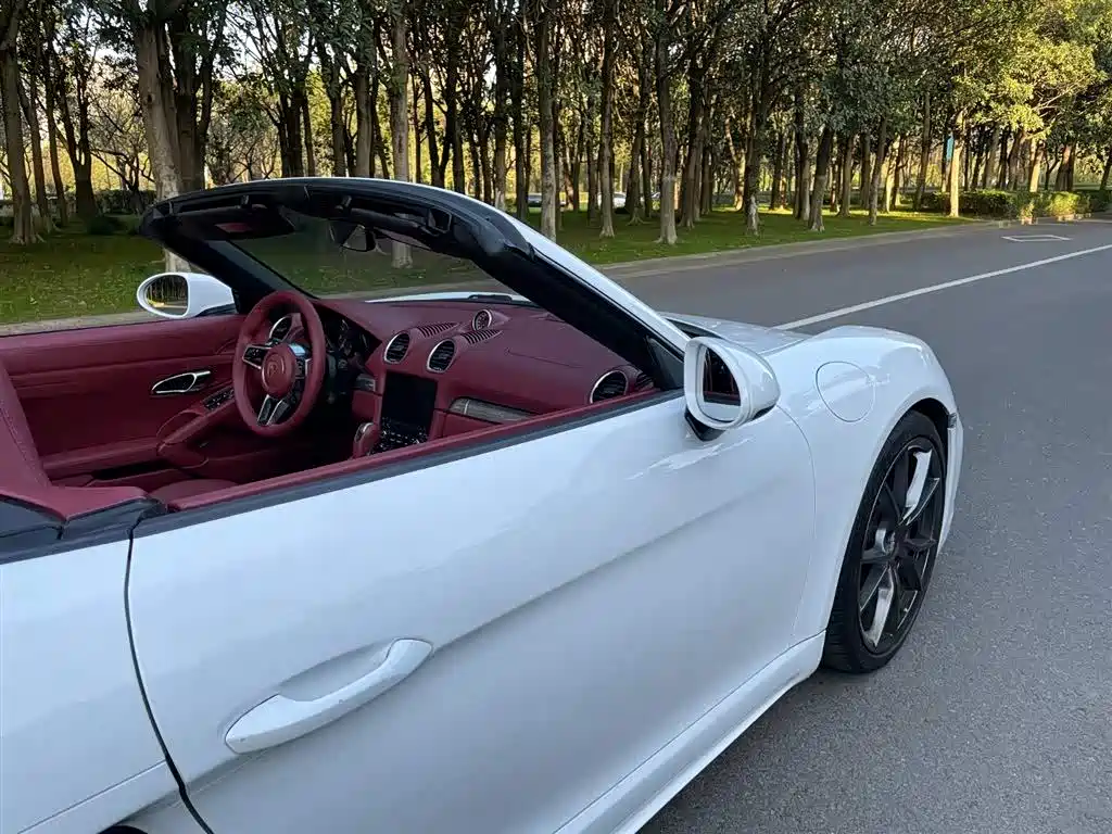 Porsche 718 2016 Boxster 2.0T фото 17