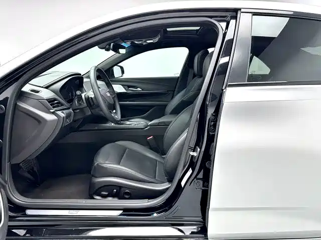 2024 Cadillac CT4