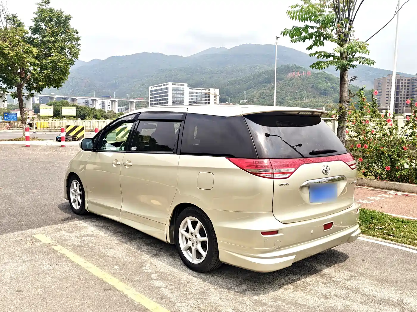 Toyota Previa 2006 Model 2.4L 7-Seater Luxury Edition фото 11