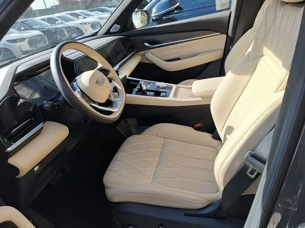 Geely Xingyue L 2026 2025 Oriental Glory 2.0TD Automatic Present Edition