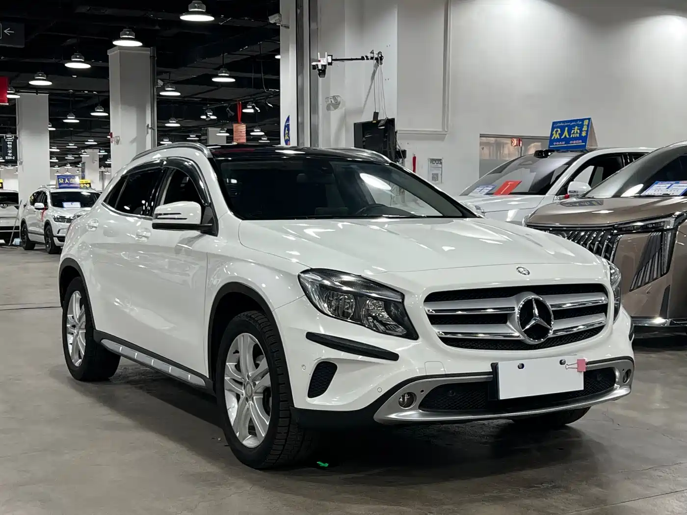 Mercedes-Benz GLA 2016 GLA 200 Dynamic фото 3